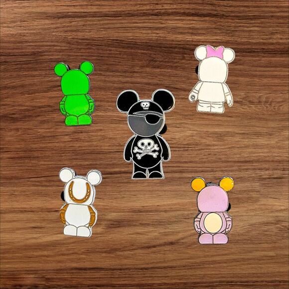 5 Vinylmation Disney Parks Trading Pins, Plus 2 Bonus Pins - Picture 1 of 2